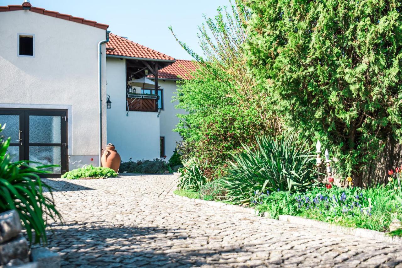 Hussi'S Home Grossenhain Exterior photo